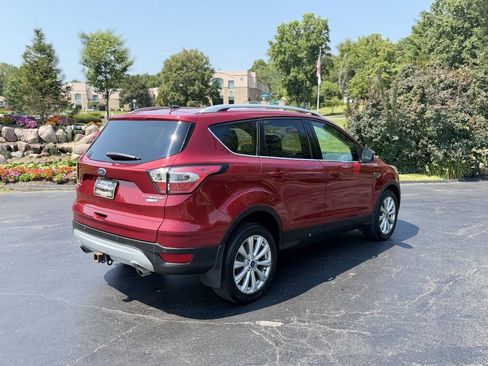 Used 2017 Ford Escape Titanium AWD/4WD image 4