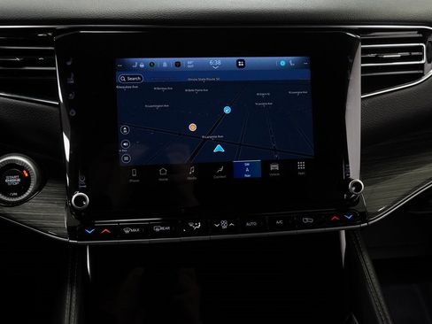 Used 2022 Jeep Wagoneer Series III w/ Flexible Seating Group image 31