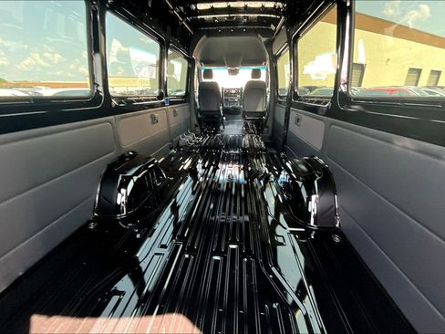 New 2024 Mercedes-Benz Sprinter 3500 image 10