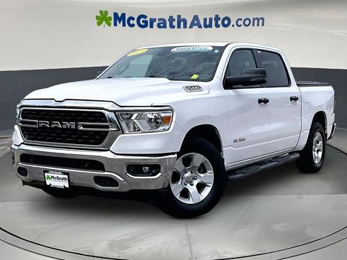 Used 2023 RAM 1500 Big Horn AWD/4WD image 3
