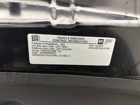 Used 2022 GMC Terrain SLT image 31