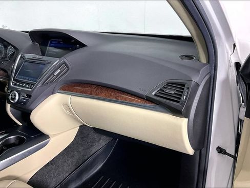 Used 2019 Acura MDX FWD image 19