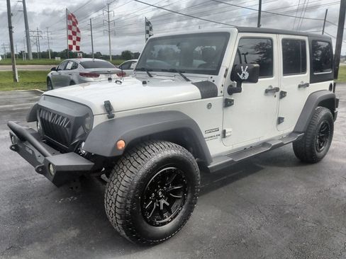 Used 2017 Jeep Wrangler Unlimited Sport w/ Quick Order Package 24S AWD/4WD image 1