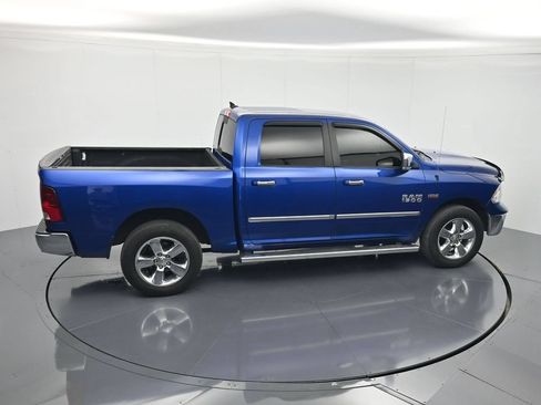 Used 2018 RAM 1500 Big Horn AWD/4WD image 32