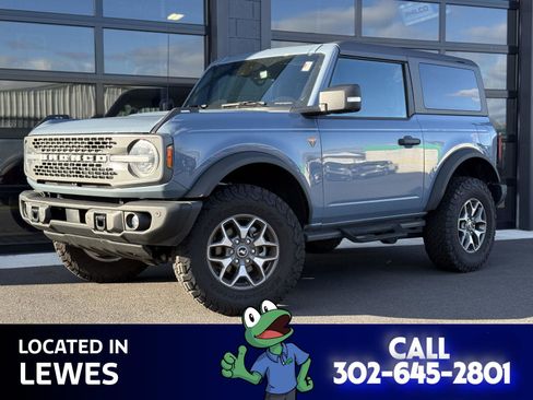 Used 2023 Ford Bronco Badlands image 1