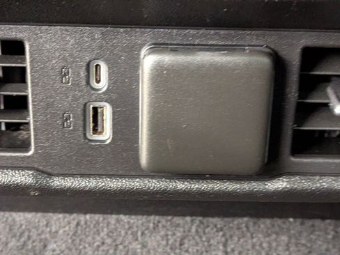 Used 2023 Chevrolet Silverado 1500 RST image 23