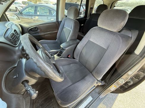 Used 2008 Chevrolet TrailBlazer LT w/ Sun And Sound Package image 13