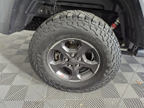 Certified 2020 Jeep Gladiator Rubicon image 17