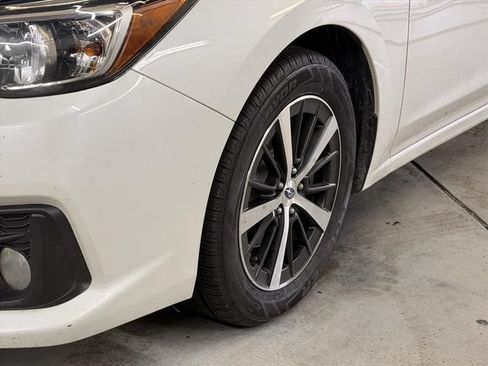 Used 2022 Subaru Impreza 2.0i Premium w/ Popular Package #1 AWD/4WD image 13