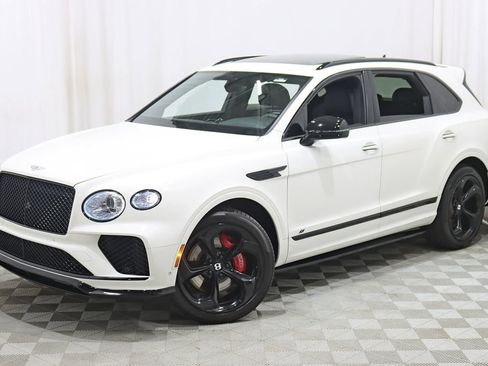 Used 2023 Bentley Bentayga AWD/4WD image 6
