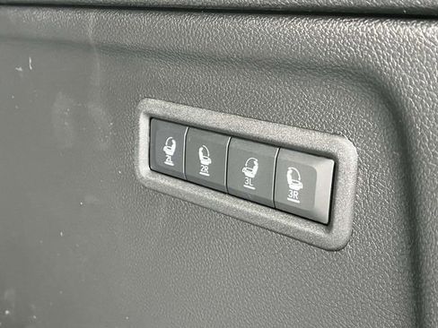 New 2026 Jeep Grand Wagoneer L Limited image 19