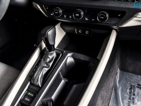 Used 2023 Honda Accord EX image 24