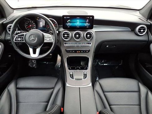 Certified 2022 Mercedes-Benz GLC 300 image 4