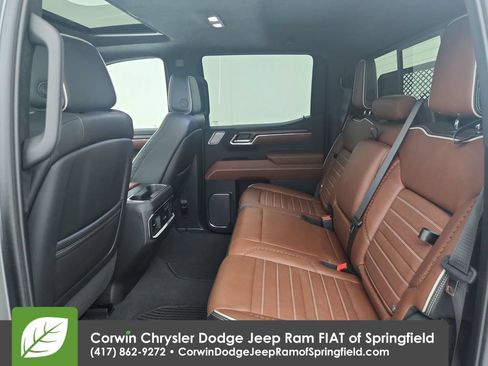 Used 2024 GMC Sierra 1500 Denali Ultimate AWD/4WD image 32