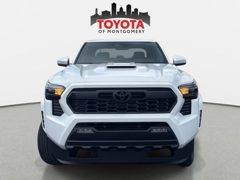 New 2025 Toyota Tacoma TRD Sport image 8