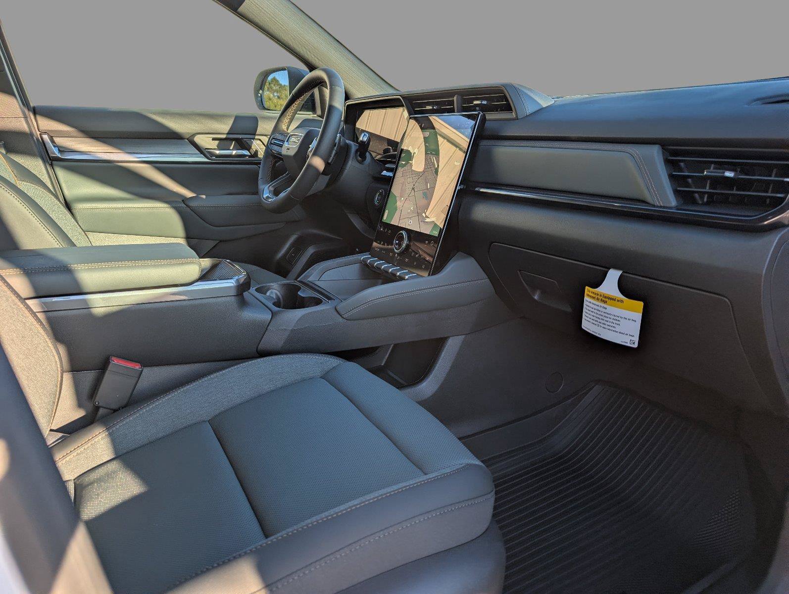New 2027 GMC Terrain AT4 w/ Convenience Package III AWD/4WD image 35