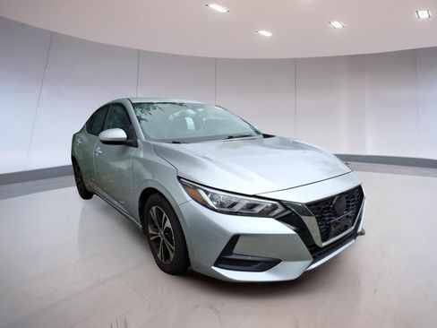 Used 2022 Nissan Sentra SV FWD image 1