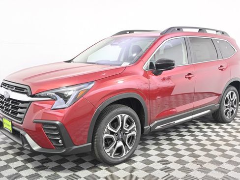 Used 2026 Subaru Ascent Limited AWD/4WD image 2