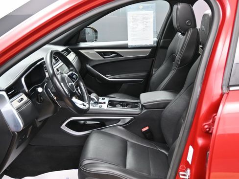 Used 2025 Jaguar F-PACE R-Dynamic S AWD/4WD image 18