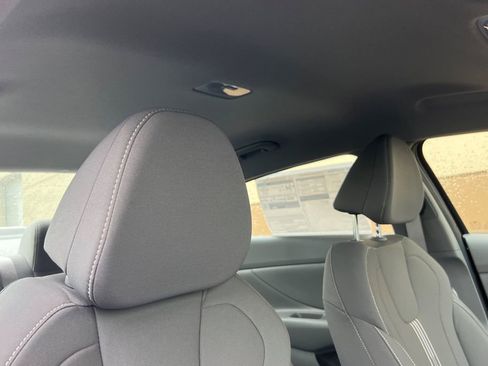 New 2026 Hyundai Elantra Blue image 14