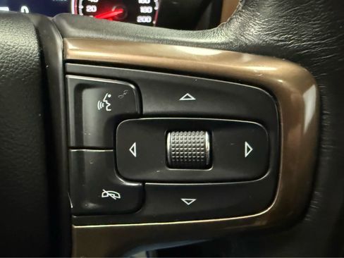 Used 2020 Chevrolet Silverado 1500 High Country w/ LPO, Dark Essentials Package image 15