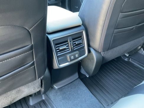 Used 2024 Subaru Forester Limited AWD/4WD image 21