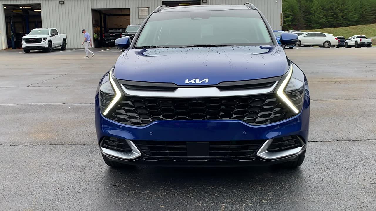 Used 2025 Kia Sportage SX FWD image 8