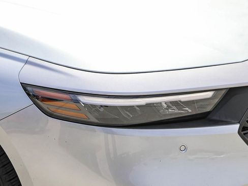 Used 2024 Honda Accord EX-L image 8