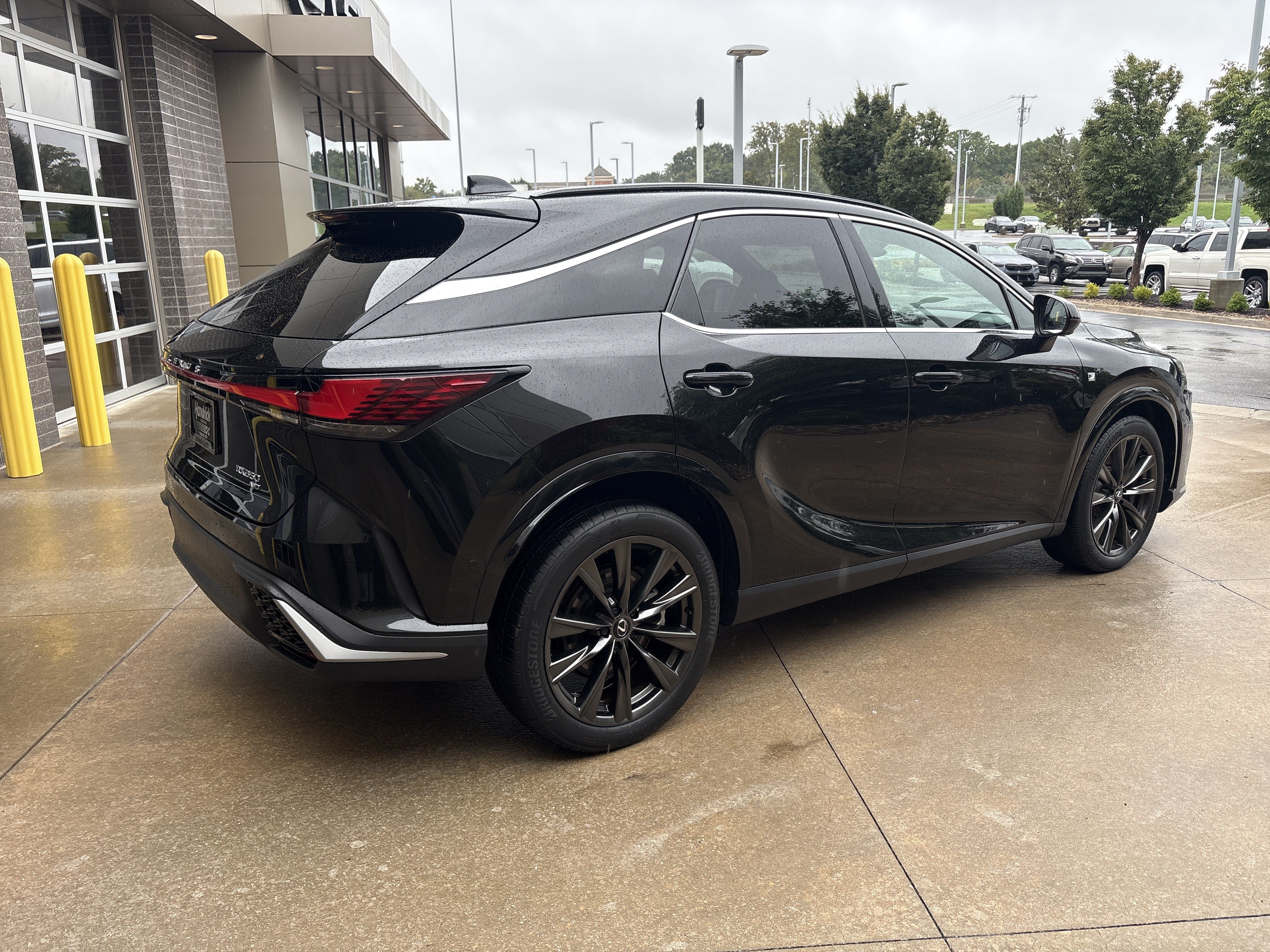 Used 2024 Lexus RX 350 F Sport w/ Convenience Package AWD/4WD image 10