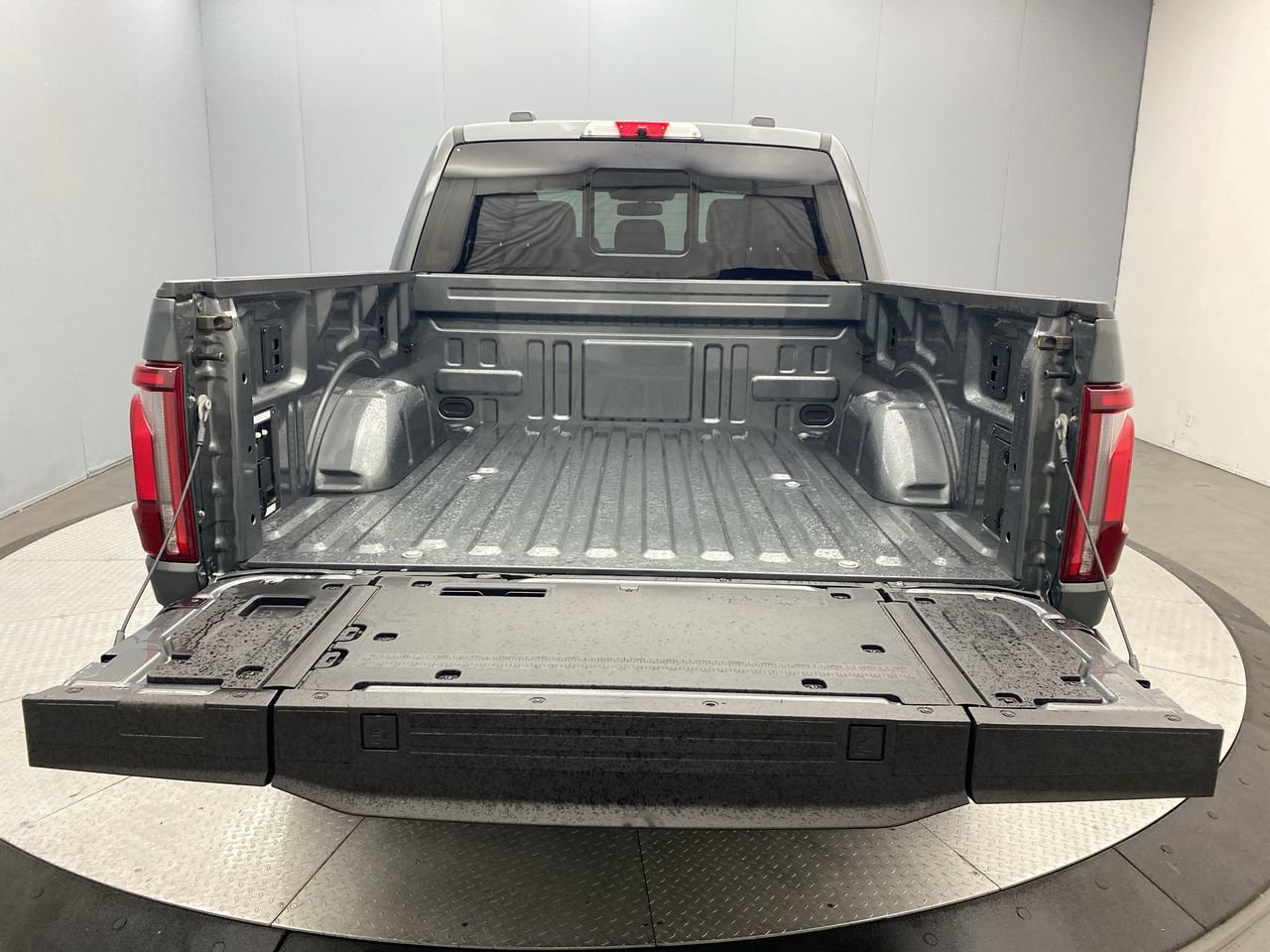 Used 2026 Ford F150 Platinum AWD/4WD image 27