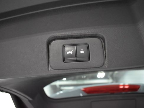 Certified 2023 Nissan Rogue SL AWD/4WD image 33