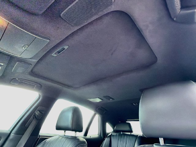 Used 2018 Lexus LS 500 w/ Interior Upgrade Package RWD image 27