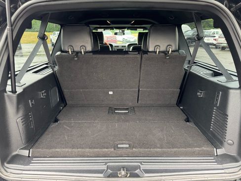 Used 2017 Lincoln Navigator L Select AWD/4WD image 18