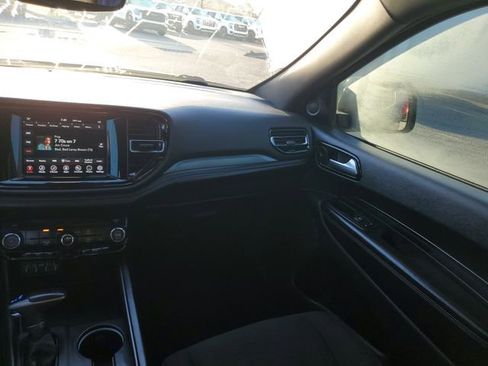Used 2021 Dodge Durango SXT image 13