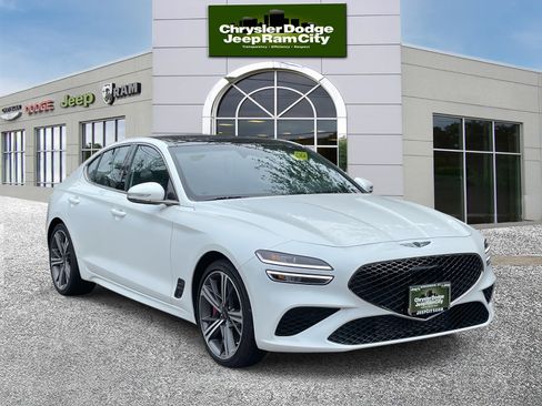 Used 2024 Genesis G70 3.3T Advanced image 4