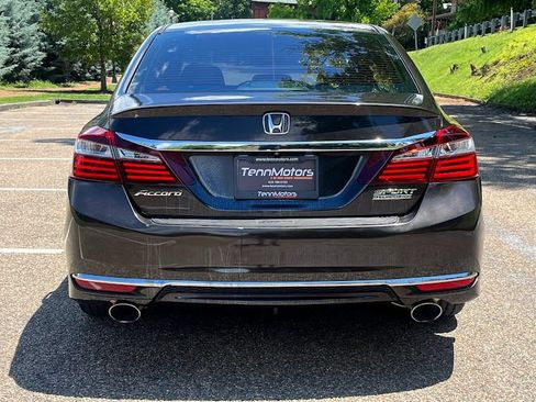 Used 2016 Honda Accord Sport image 20