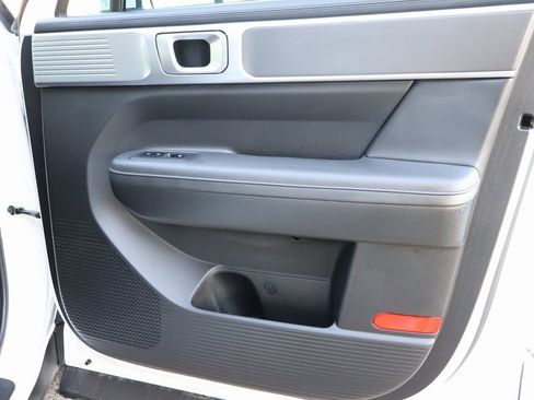 Certified 2026 Hyundai Santa Fe SEL image 9