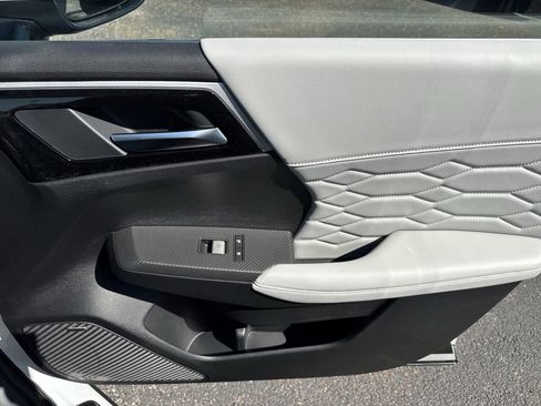 New 2026 Mitsubishi Outlander SEL FWD image 33