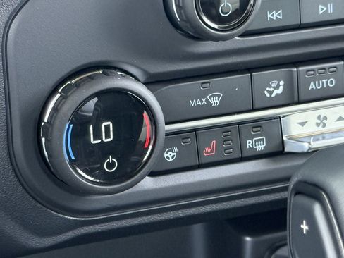 New 2026 Ford Bronco Outer Banks AWD/4WD image 18