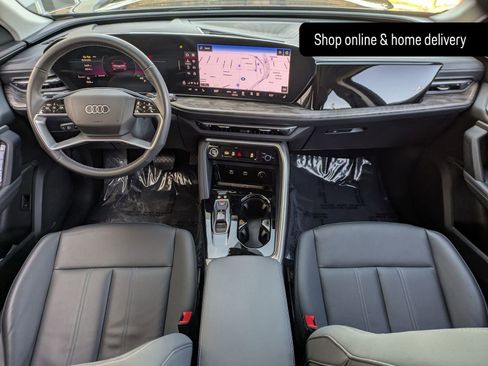 Used 2025 Audi Q5 Premium w/ Convenience Package image 7