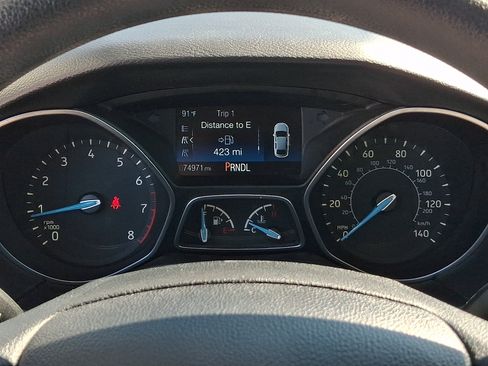 Used 2016 Ford Focus SE FWD image 21
