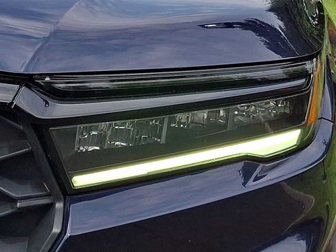 Used 2025 Honda Pilot Sport image 7