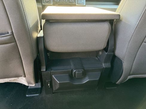 Used 2018 Ford F150 XLT w/ Equipment Group 302A Luxury image 16