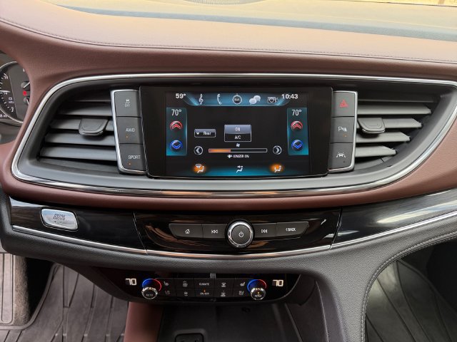 Used 2018 Buick Enclave Avenir w/ Avenir Technology Package AWD/4WD image 20