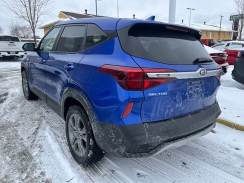 Used 2021 Kia Seltos LX image 4