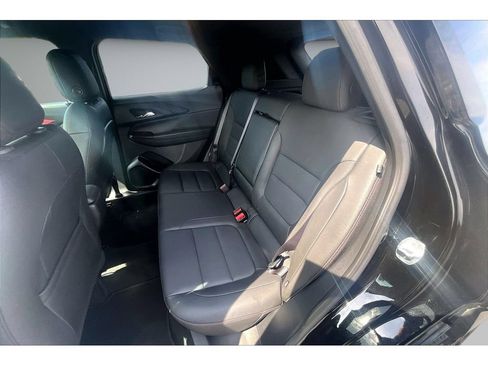 Used 2024 Chevrolet TrailBlazer RS AWD/4WD image 34