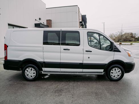 Used 2019 Ford Transit 250 130 Low Roof w/ Exterior Upgrade Package image 8