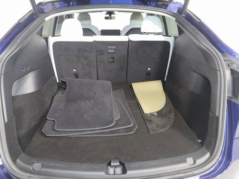 Used 2022 Tesla Model Y Performance image 48