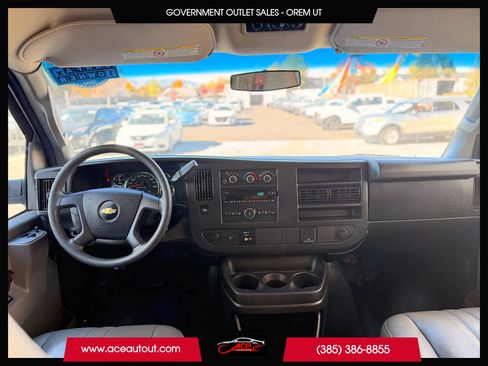 Used 2017 Chevrolet Express 2500 LS image 13