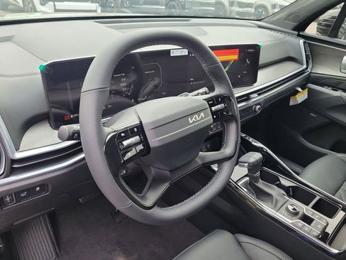 New 2026 Kia Sorento SX Prestige AWD/4WD image 24